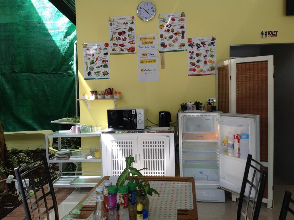 Sandy House Rawai Экстерьер фото