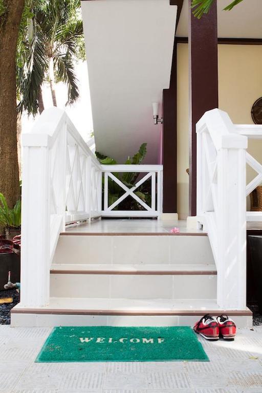 Sandy House Rawai Экстерьер фото