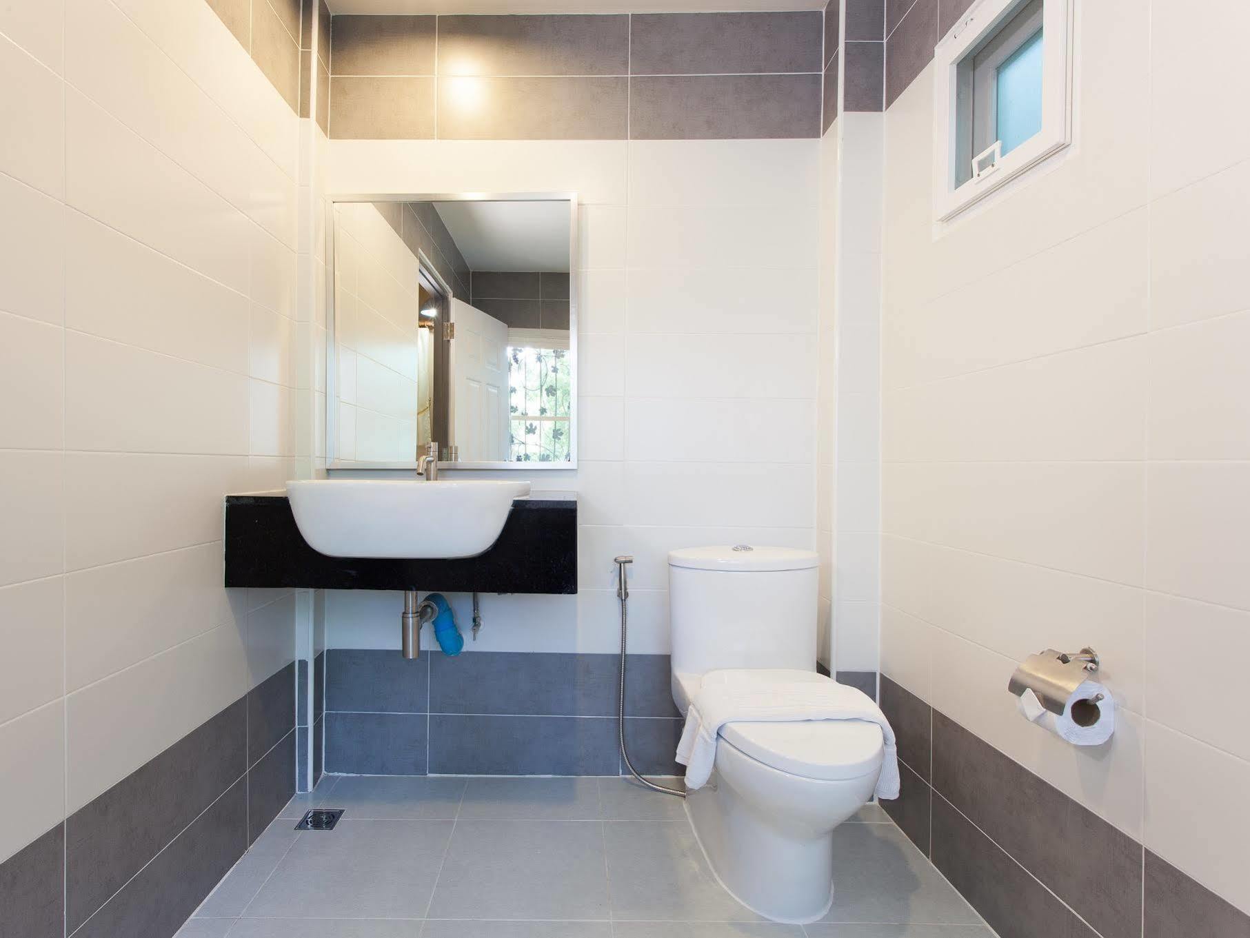 Sandy House Rawai Экстерьер фото