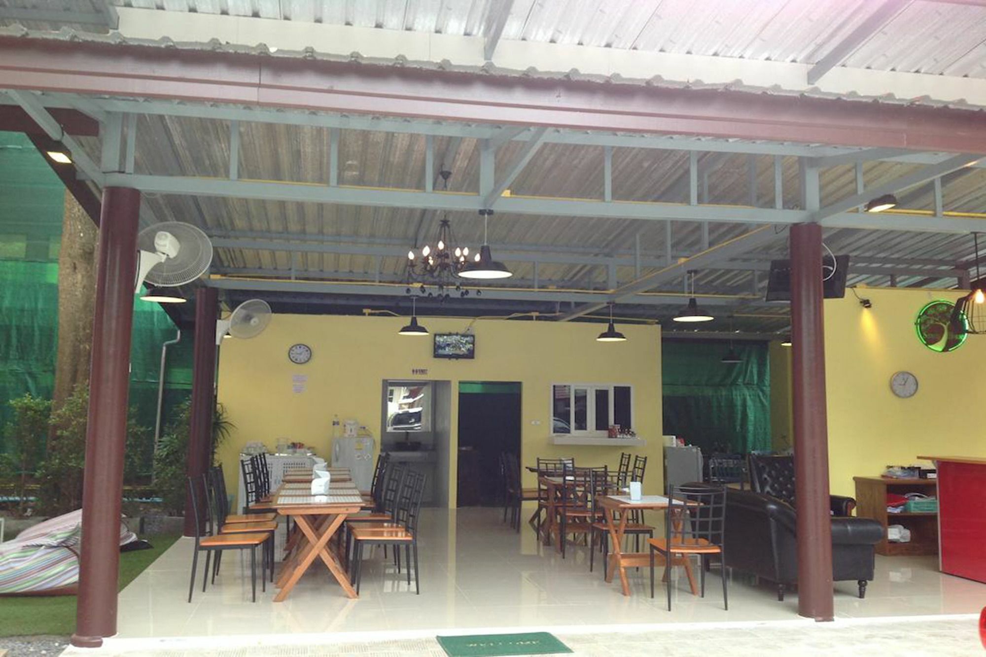 Sandy House Rawai Экстерьер фото